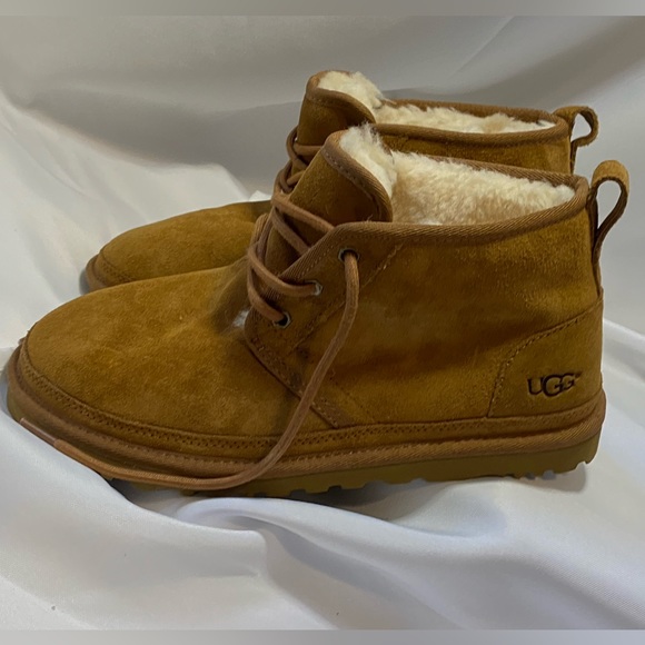 Neumel Uggs (Chestnut) - Picture 12 of 13